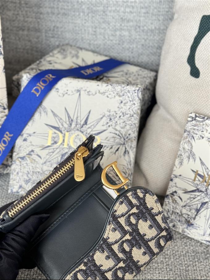 2025228Y280P18213850