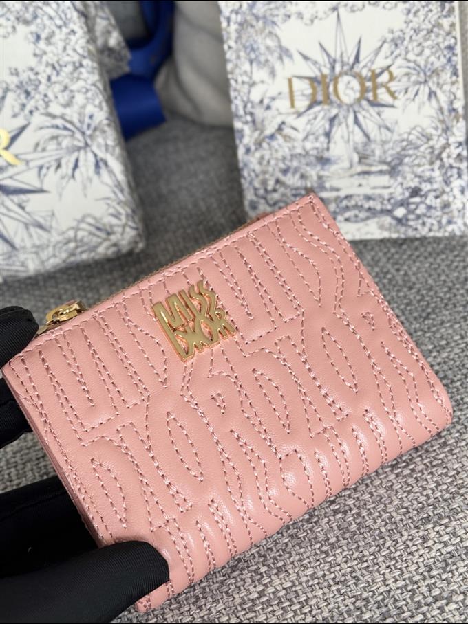 2025228Y290P182138160