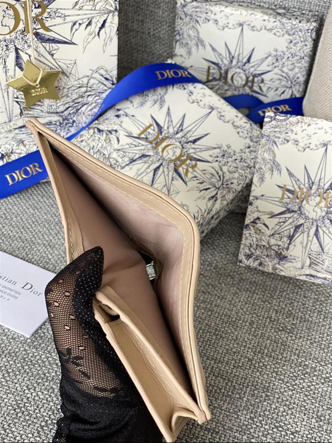 2025228Y310P203710615