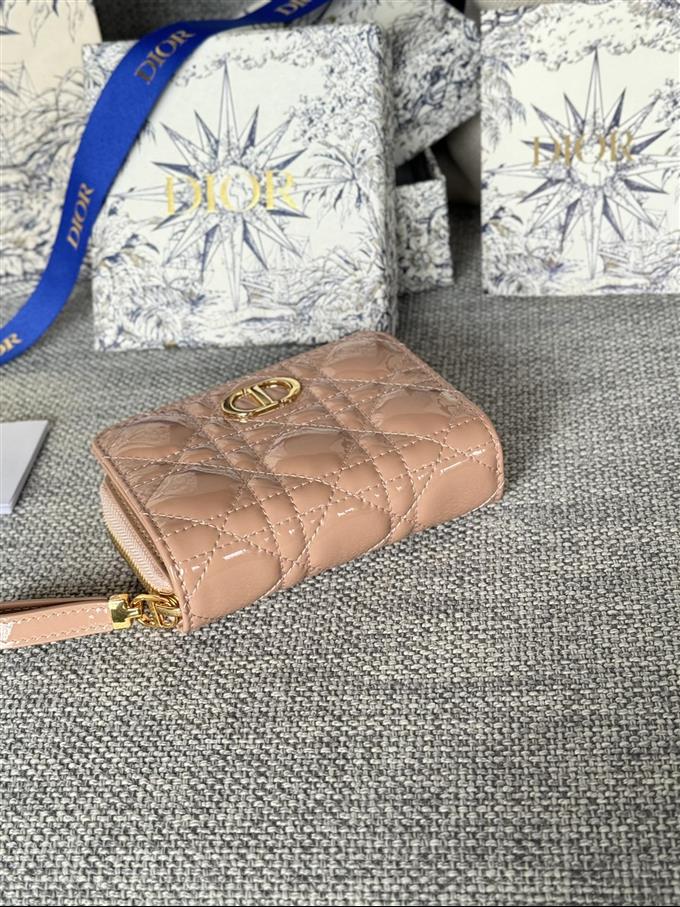 2025228Y330P203710678