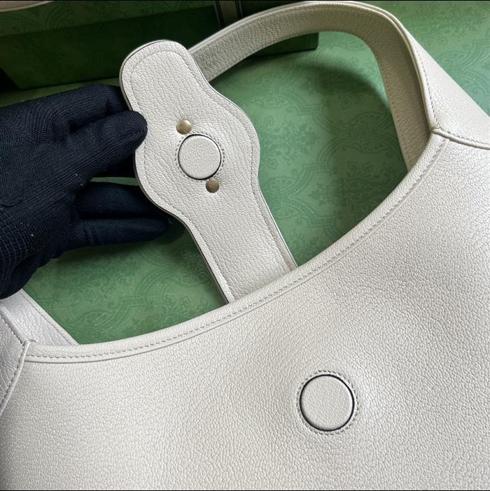 2025210C726274N202154322