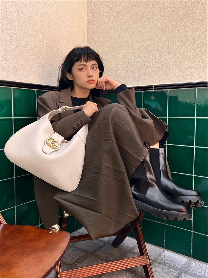 2025210C726274N202154775