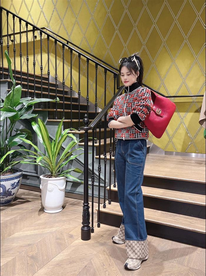 2025210C726274N202155245