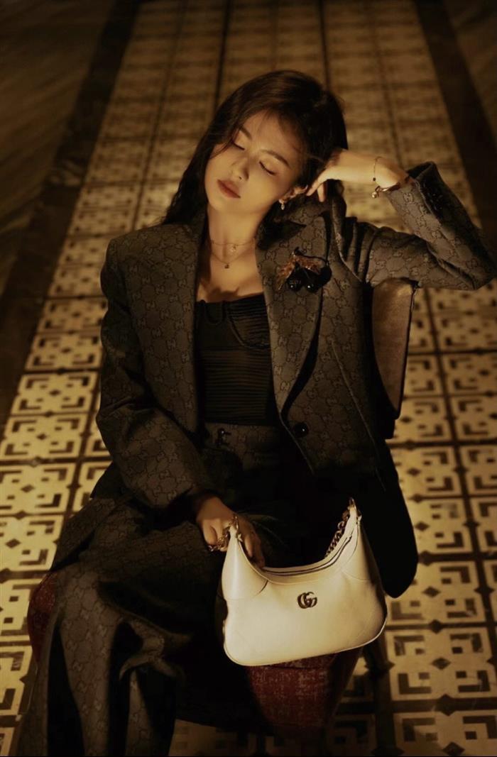 2025210C731817N202156485