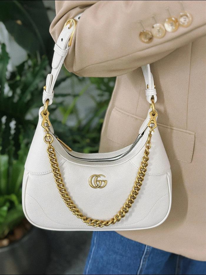 2025210C731817N202158241