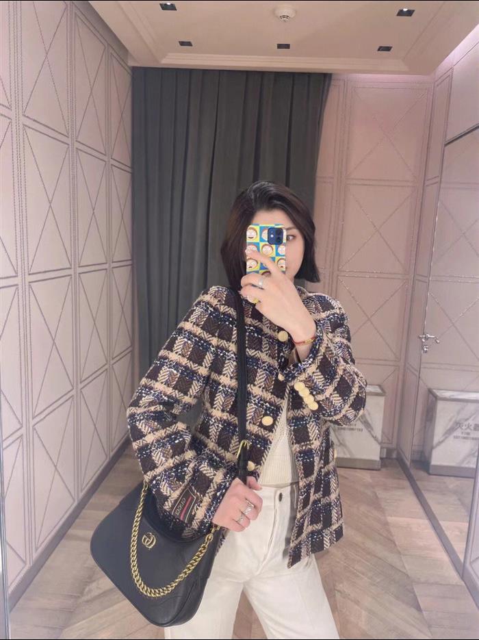 2025210C731817N202158413