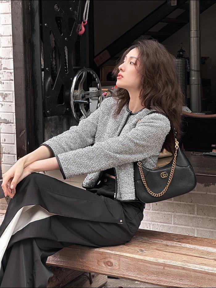 2025210C731817N202159116