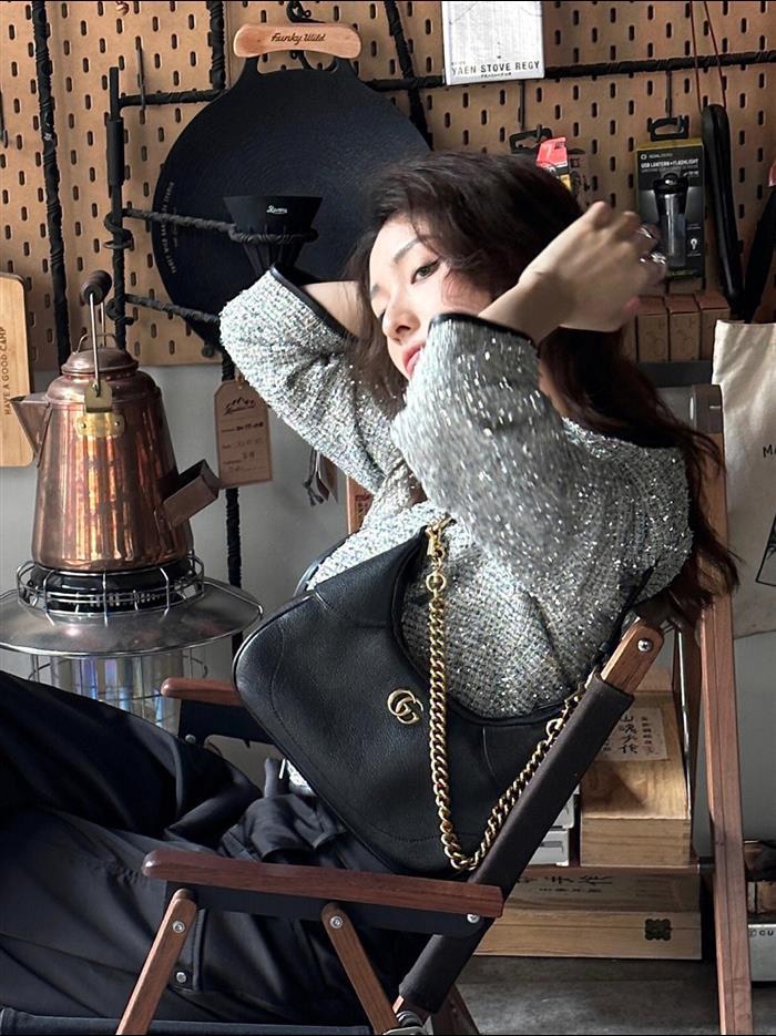 2025210C731817N20215922