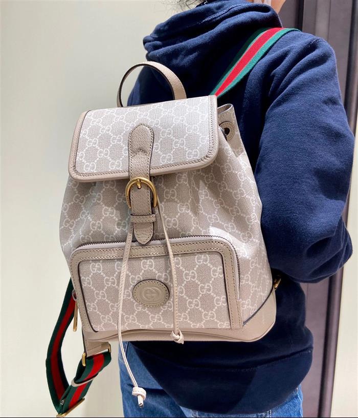 2025210C674147N201239752