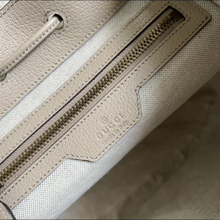 2025210C674147N201240144