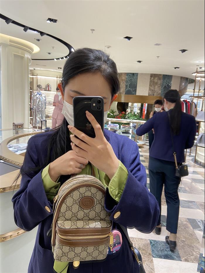 2025210C725654N201241176