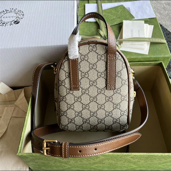 2025210C725654N201241597