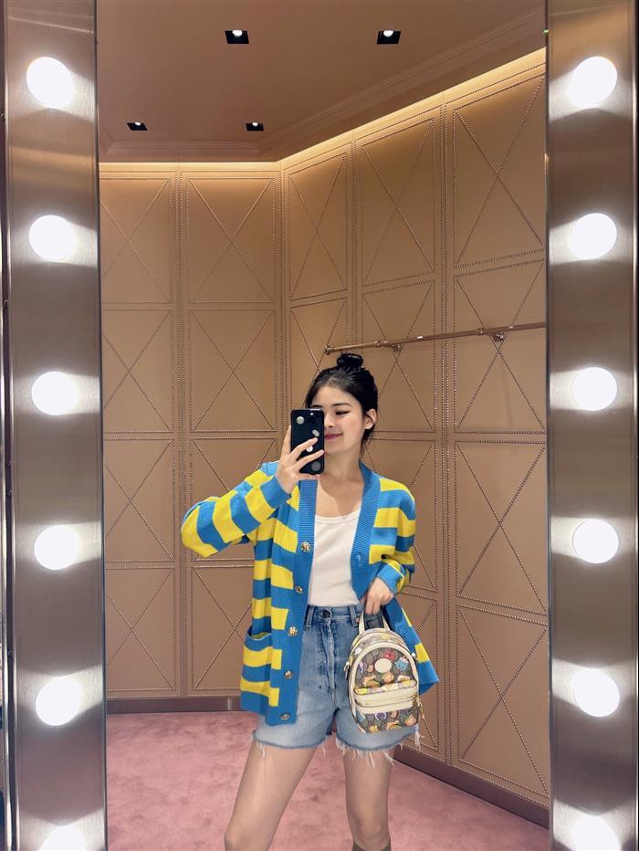 2025210C725654N20124238