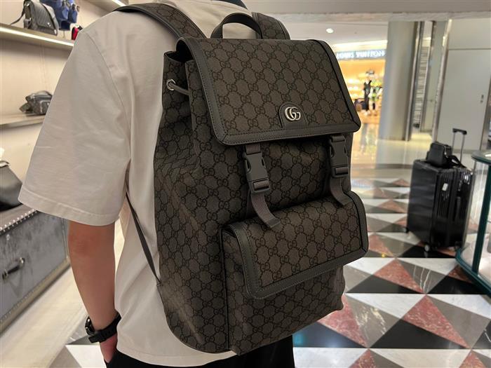 2025210C792104N201859246