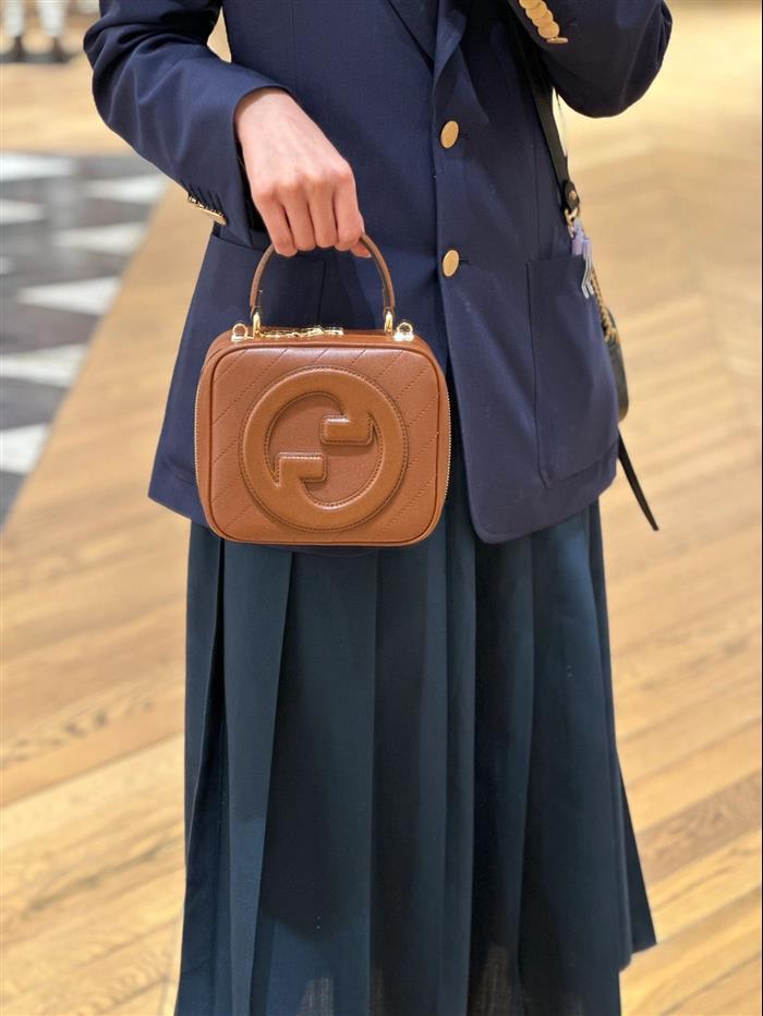 2025210C744434N202125810