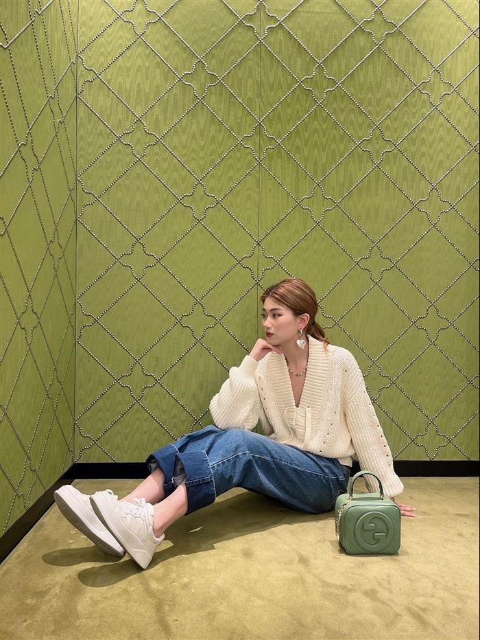 2025210C744434N202126205