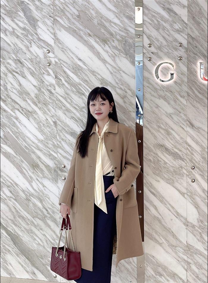 2025210C779727N201817918