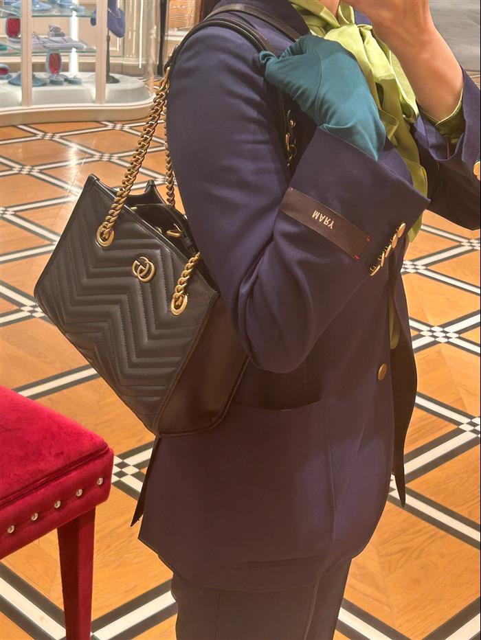 2025210C779727N201817979