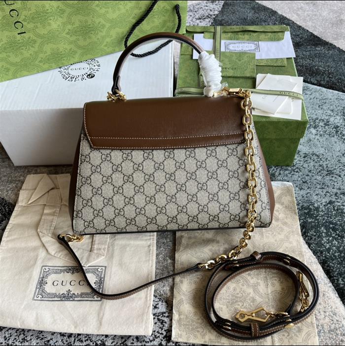 2025210C702049N201954863