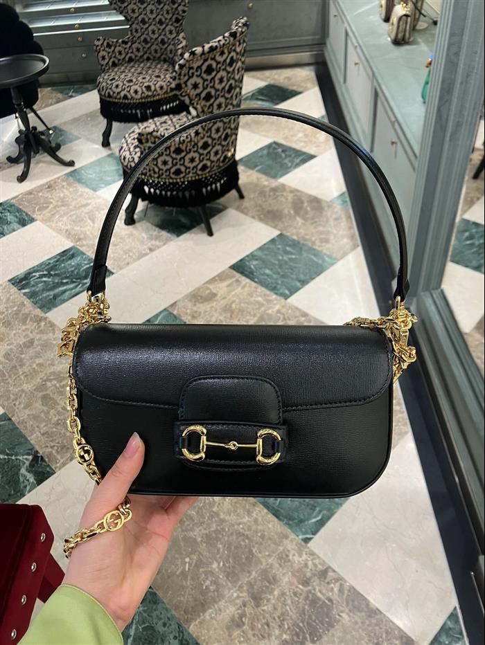 2025210C735178N201958773