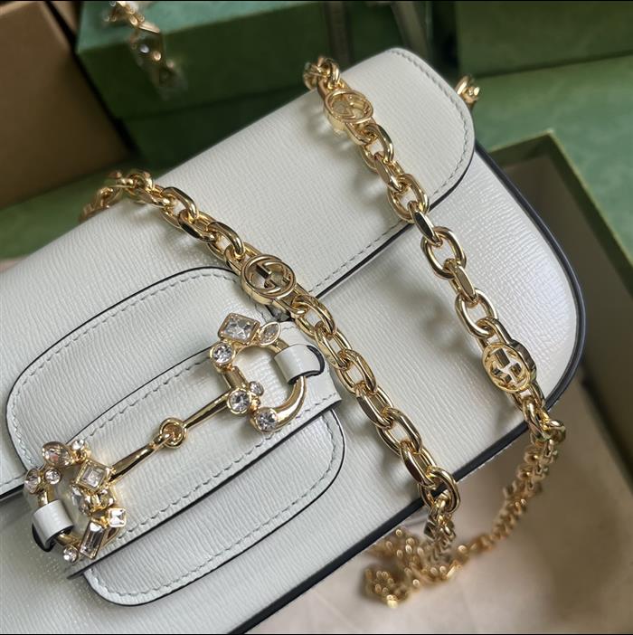 2025210C735178N201959774