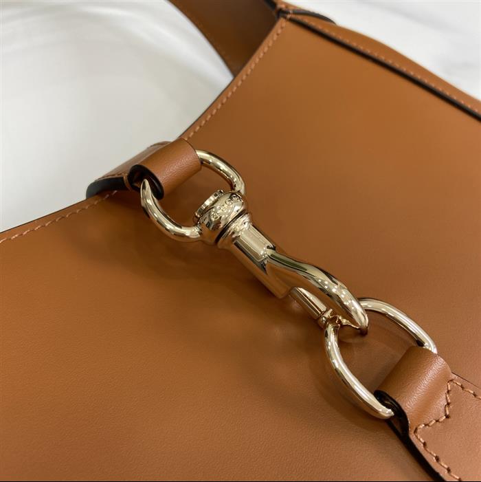 2025210C782849N202018242