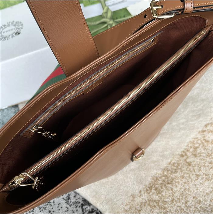 2025210C782904N20202475