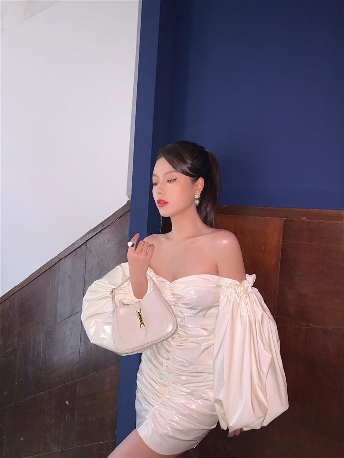 202529C637091N164113823