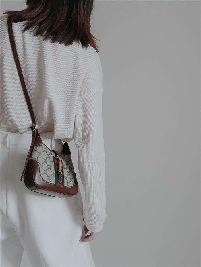 202529C637092N164114938