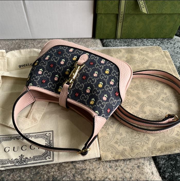 202529C637092N164115555