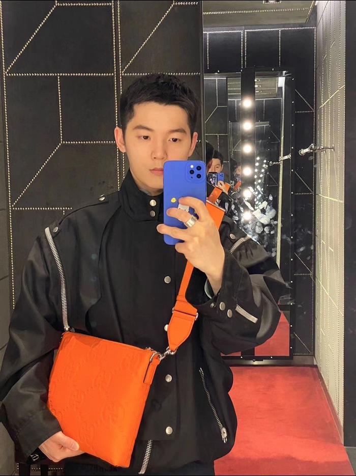 2025210C696009N202052690