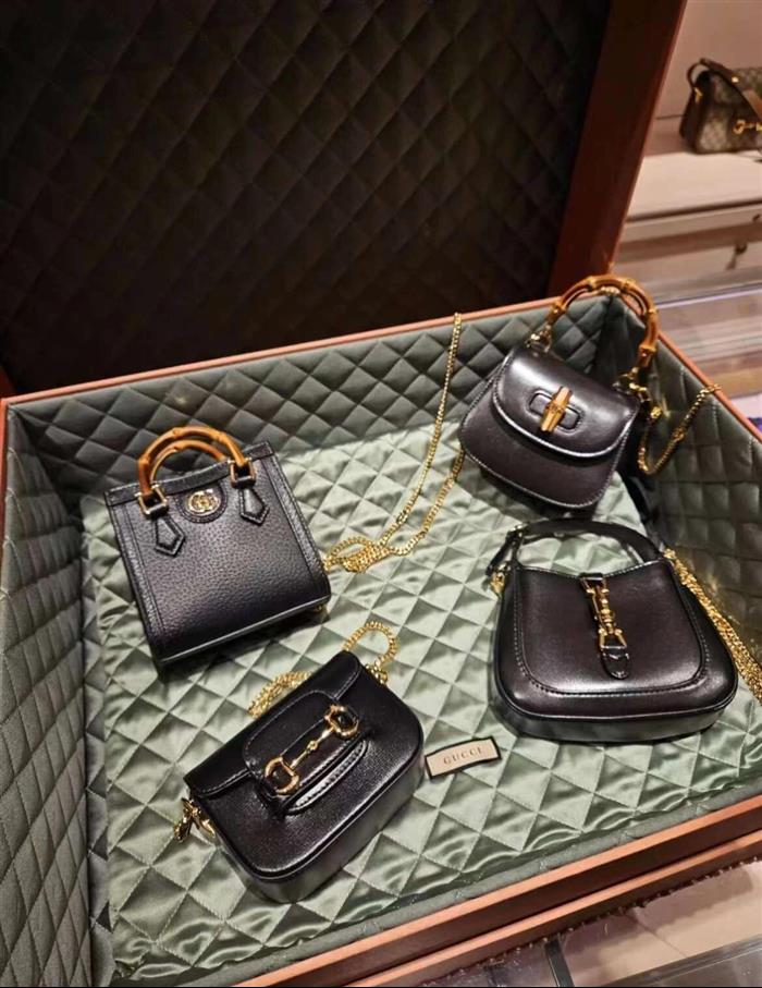 2025210C760246N202054696