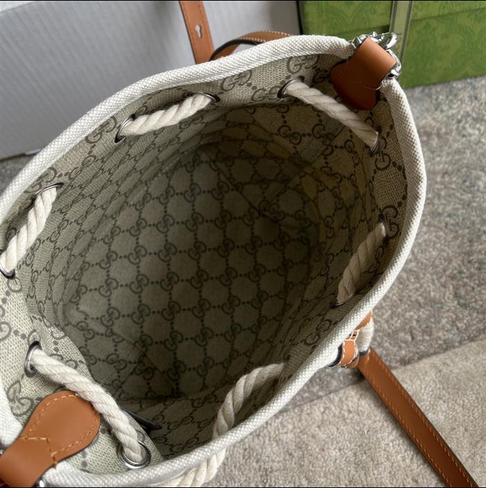 2025210C777166N202059561