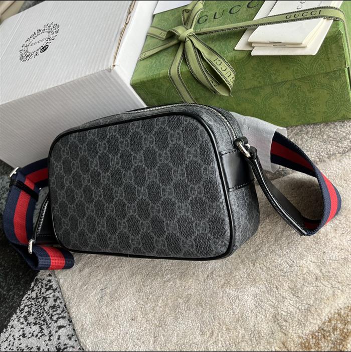 2025210C792097N20213774