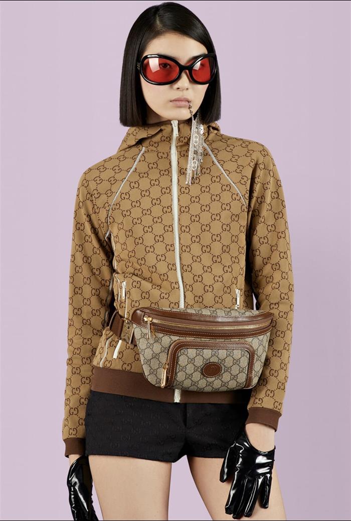 2025210C733240N201918335