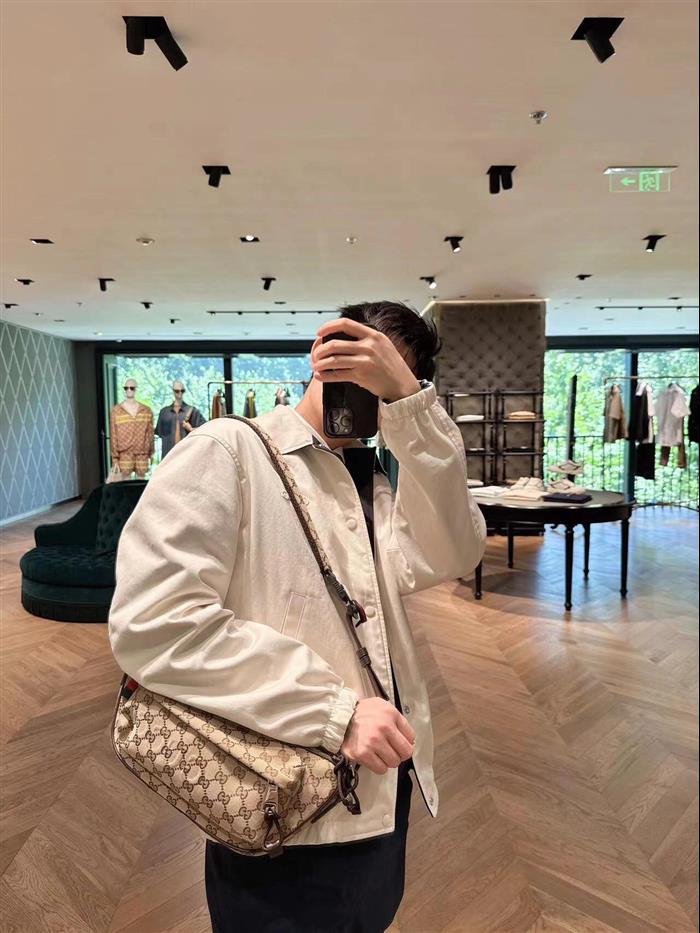 2025210C802096N20203490