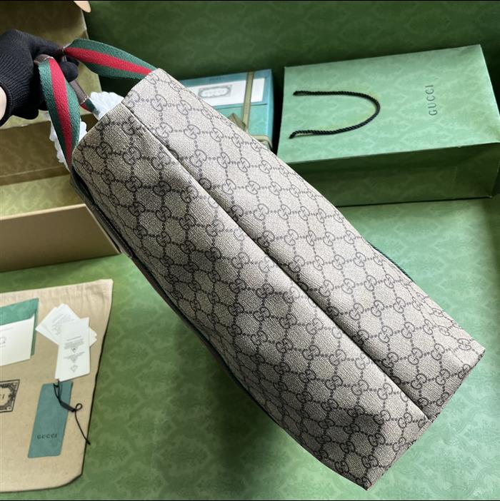 2025210C763287N20209689