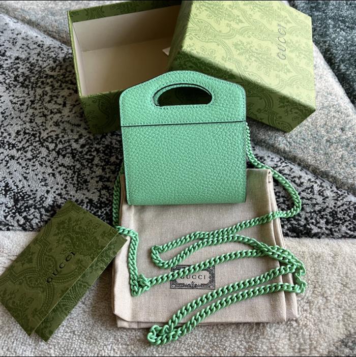 2025210C701074N201919556