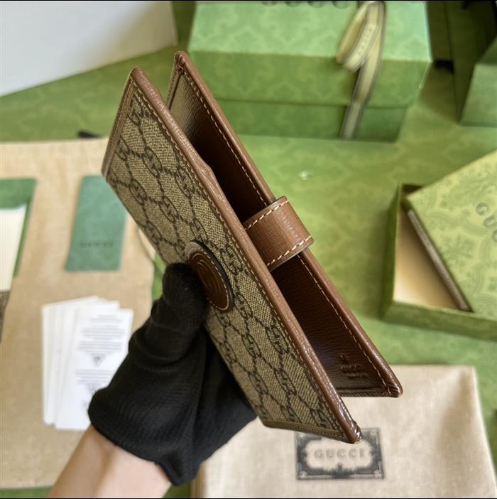 2025210C724562N201920101