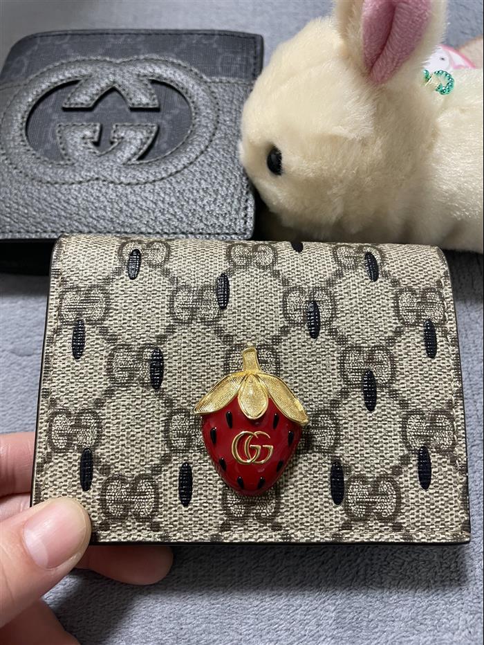 2025210C726247N201920413