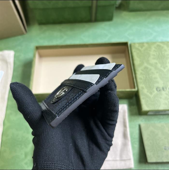 2025210C732018N201247844