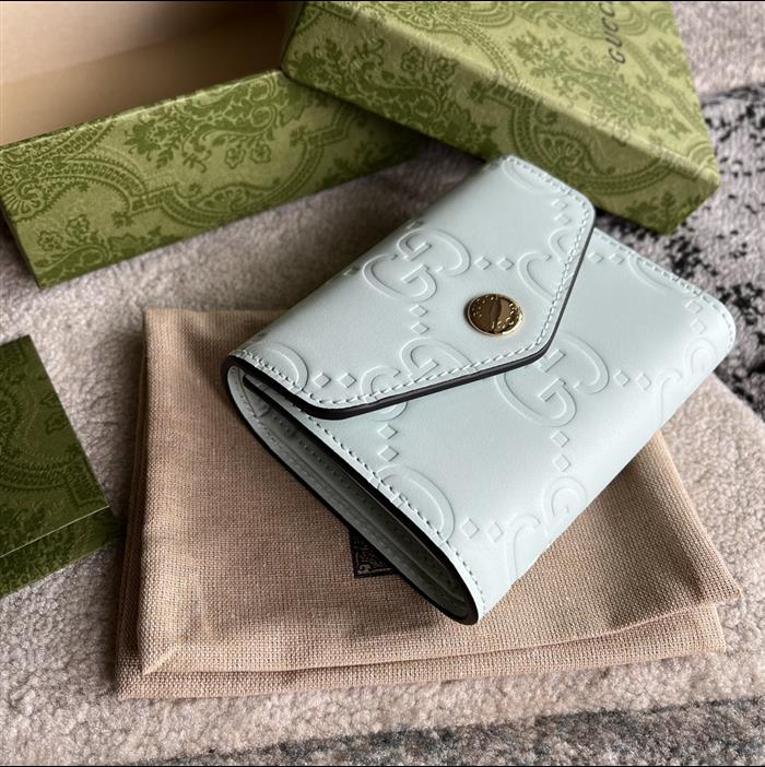 2025210C772793N201931902