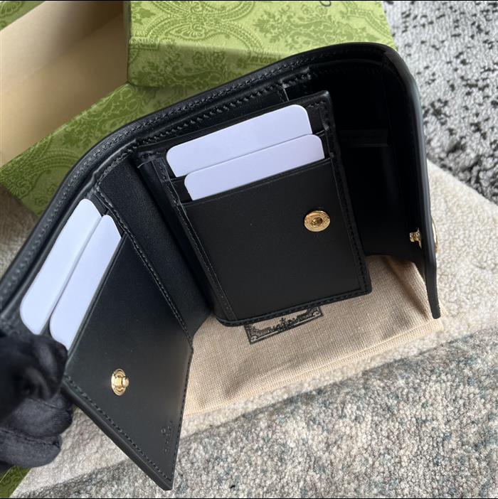 2025210C772793N201932105