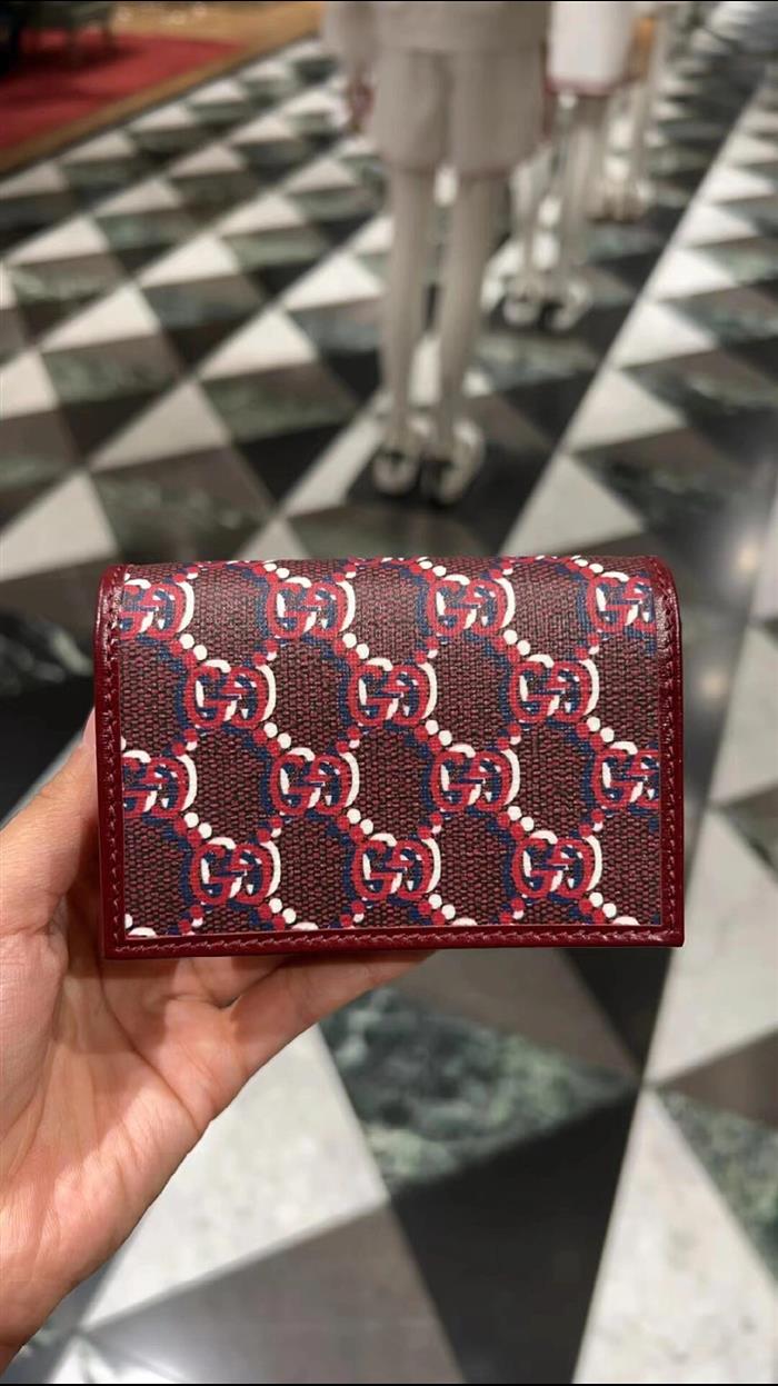 2025210C795044N201932370