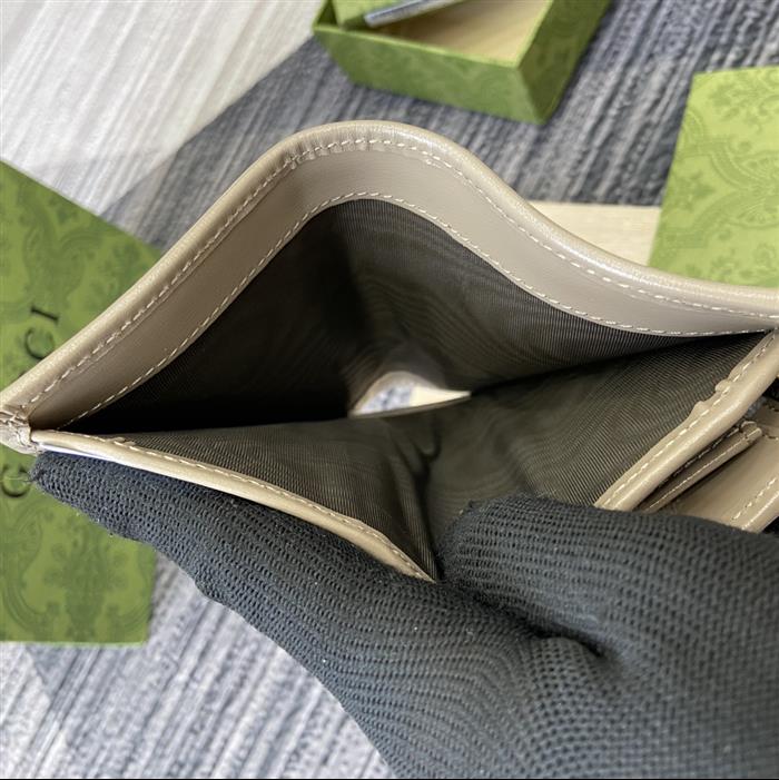 2025210C795060N201932868