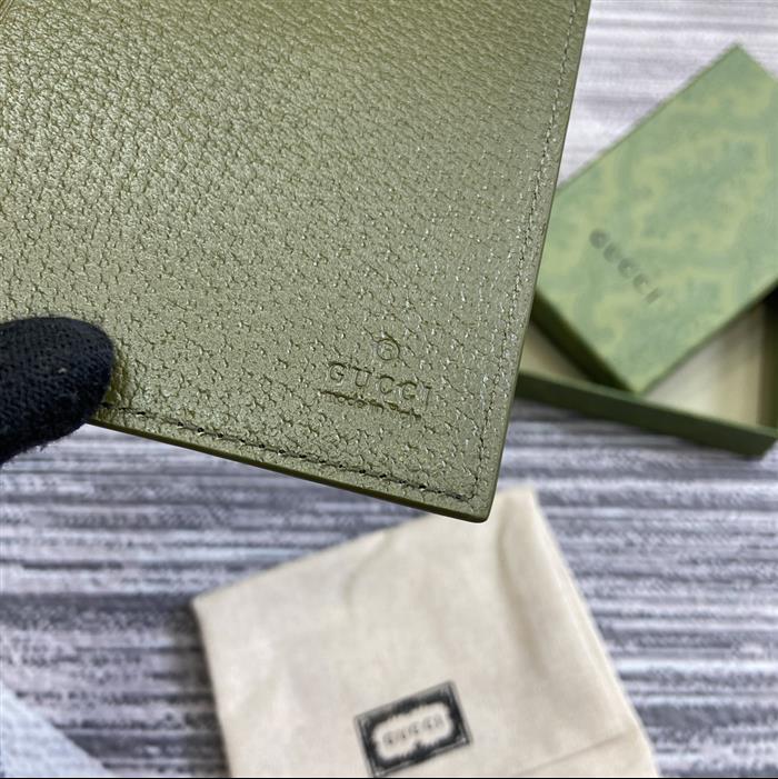 2025210C795229N201933276