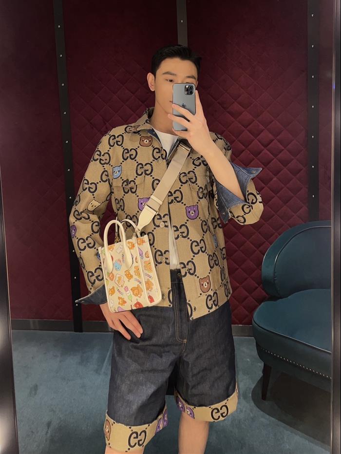 2025210C671623N201911739