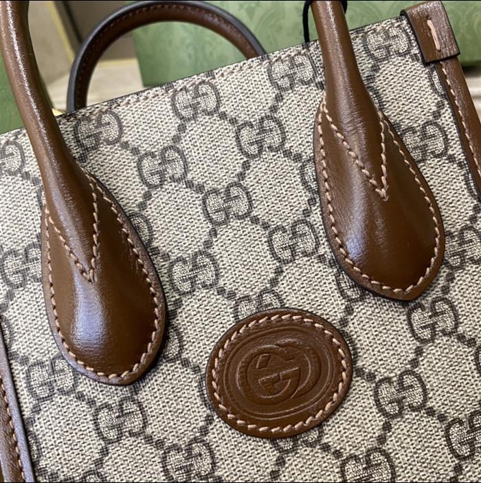 2025210C671623N201911802