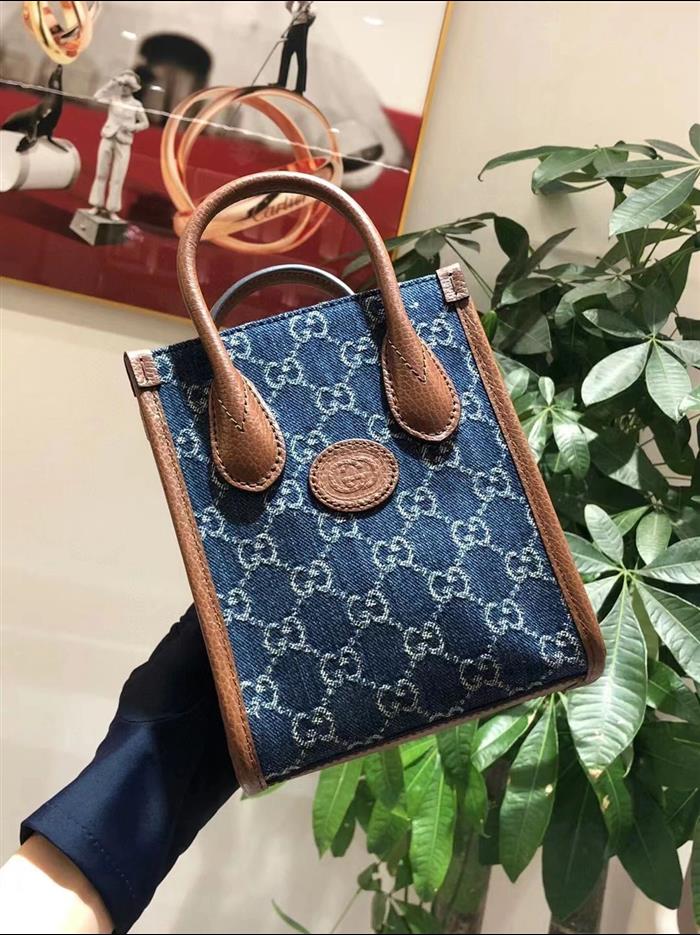 2025210C671623N201912894