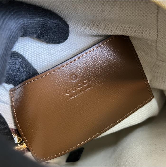 2025210C696016N20191739